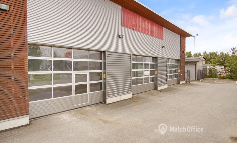 Varasto / tuotantotila Takojantie 1 90410 Oulu