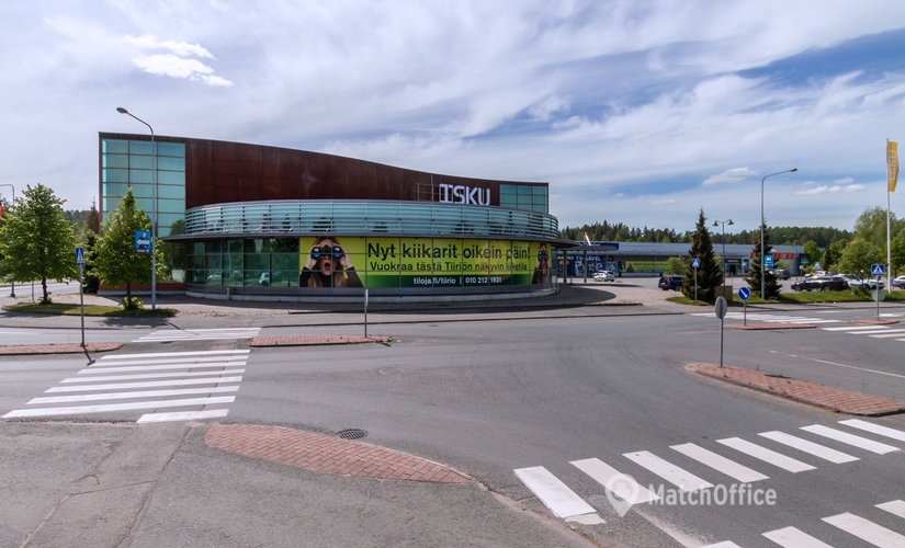 Liiketila Tiiriönsuontie 2 13130 Hämeenlinna
