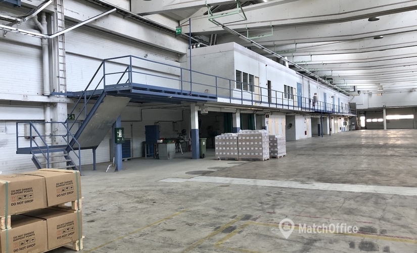 Varasto / tuotantotila Kaapelitie 68 02400 Kirkkonummi