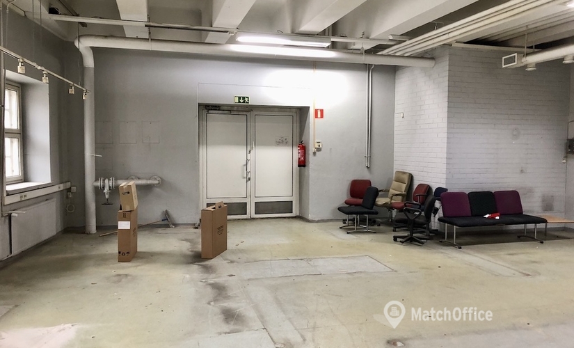 Varasto / tuotantotila Vanha Talvitie 11 00580 Helsinki