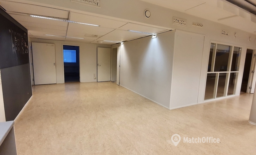 606 m² Office for rent in Helsinki, Sörnäisten Rantatie 31, 00530 - 1 | MatchOffice.com