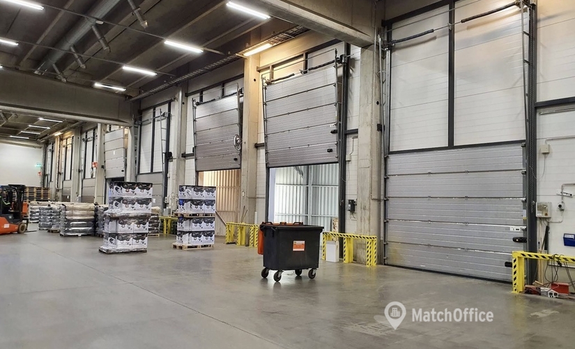 Varasto / tuotantotila Pavintie 3-7 01260 Vantaa