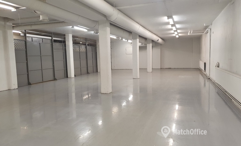276 m² Warehouse space for rent in Helsinki, Linnanrakentajantie 6-8 (00810) - 1 | MatchOffice