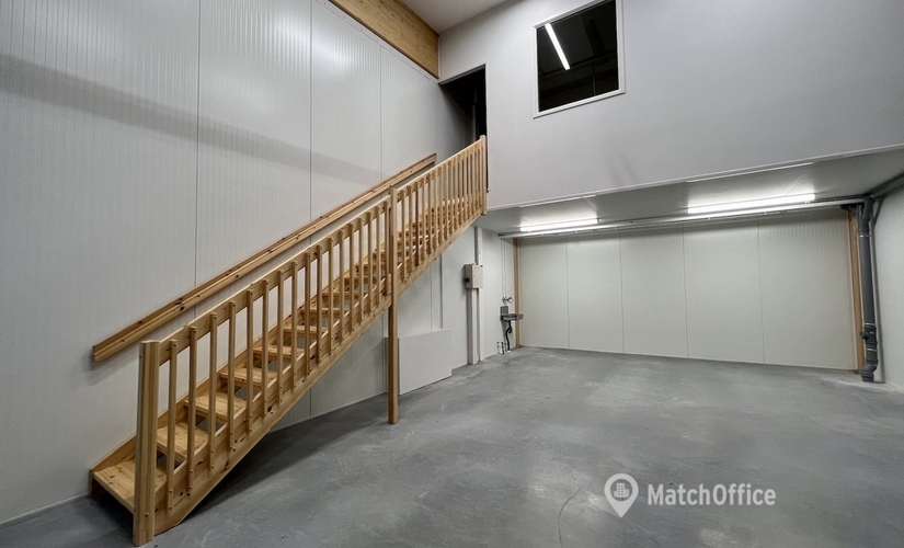 Varasto / tuotantotila Satukukanpolku 5 04430 Järvenpää