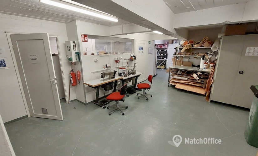 Liiketila Maasälväntie 11 00710 Helsinki