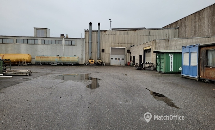 Varasto / tuotantotila Etu-Hankkion katu 1 33700 Tampere