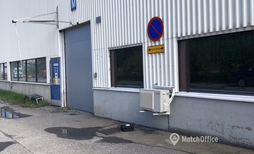 Varasto / tuotantotila Etu-Hankkion katu 1 33700 Tampere