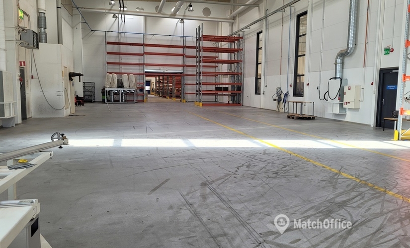 Varasto / tuotantotila Tammiston Kauppatie 26 01510 Vantaa