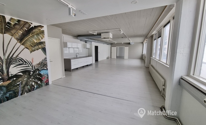 Toimisto Veneentekijäntie 16 02100 Espoo