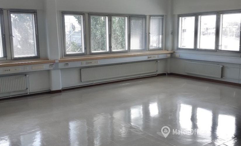 Toimisto Kirkonkyläntie 3 00700 Helsinki