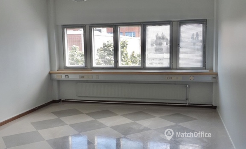 Toimisto Kirkonkyläntie 3 00700 Helsinki