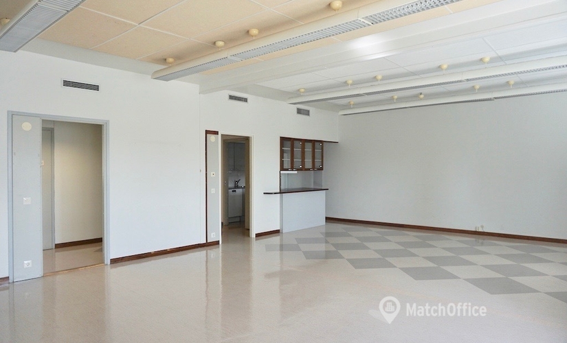 Toimisto Kirkonkyläntie 3 00700 Helsinki