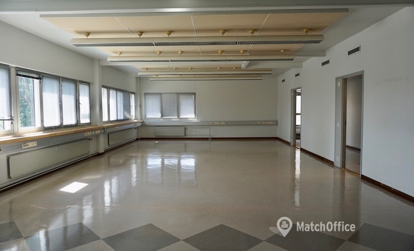 Toimisto Kirkonkyläntie 3 00700 Helsinki