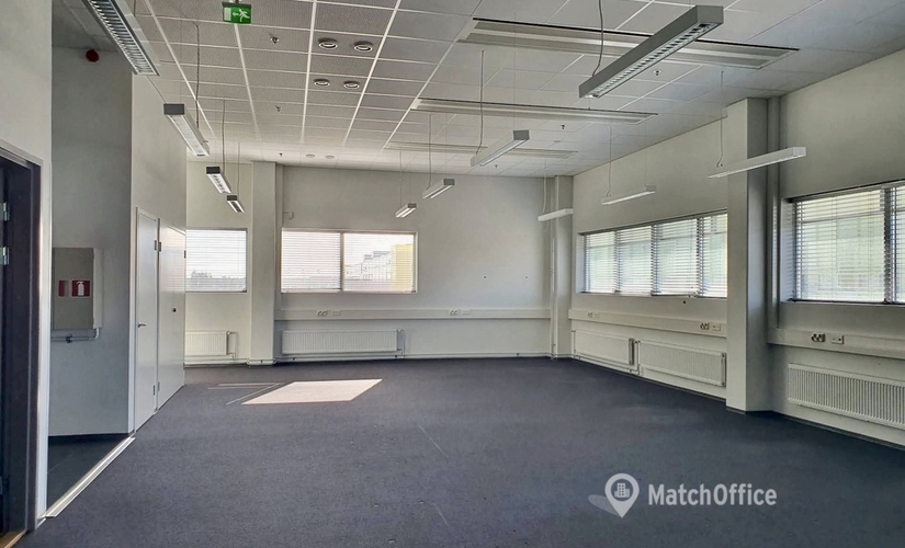 Toimisto Tahkotie 1 01740 Vantaa