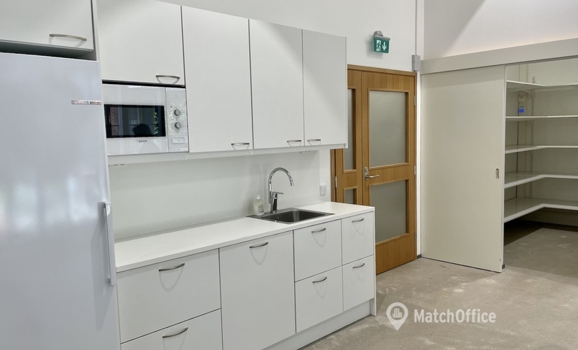 Toimisto Silkkitehtaantie 5 01300 Vantaa