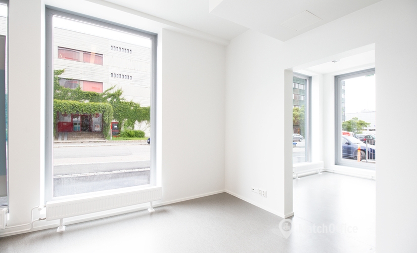 Toimisto Hitsaajankatu 7 00810 Helsinki