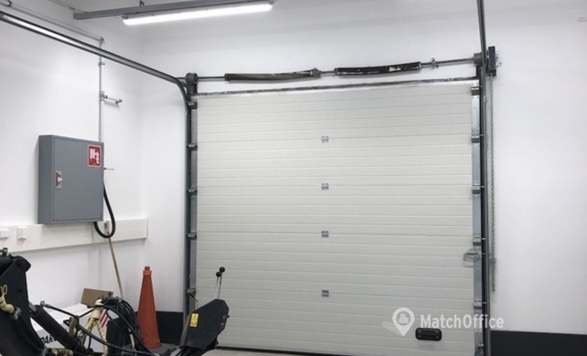 Varasto / tuotantotila Punttikuja 4 00730 Helsinki