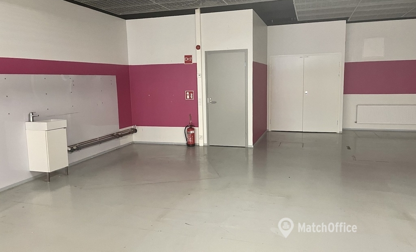 93 m² Commercial shop for rent in Helsinki, Siltasaarenkatu 7 (00530) - 2 | MatchOffice