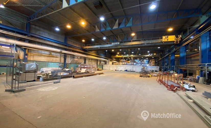 Varasto / tuotantotila Etu-Hankkion katu 1 33700 Tampere