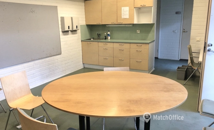 250 m² Business office for rent in Kirkkonummi, Kaapelitie 68, 02400  - 3 | MatchOffice.com