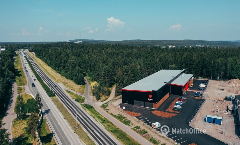 Liiketila Hämeenlinnantie 59 15800 Lahti