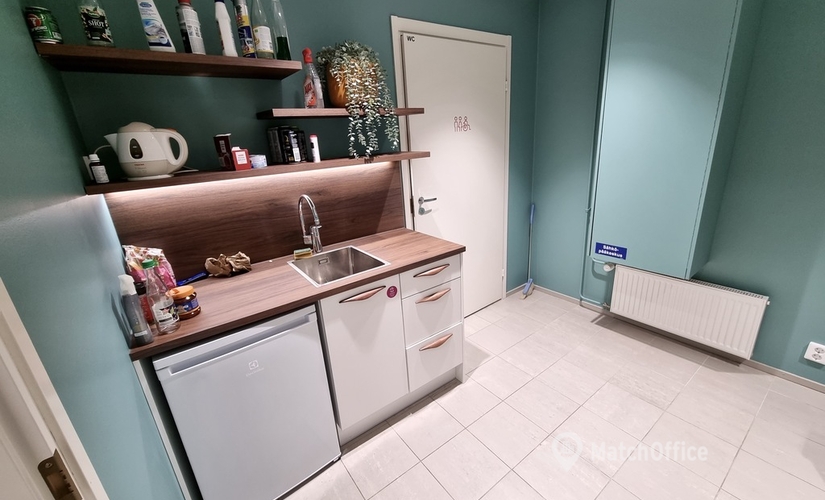 127 m² Shop for rent in Helsinki, Hiihtäjäntie 1 E-F (00810) - 4 | MatchOffice