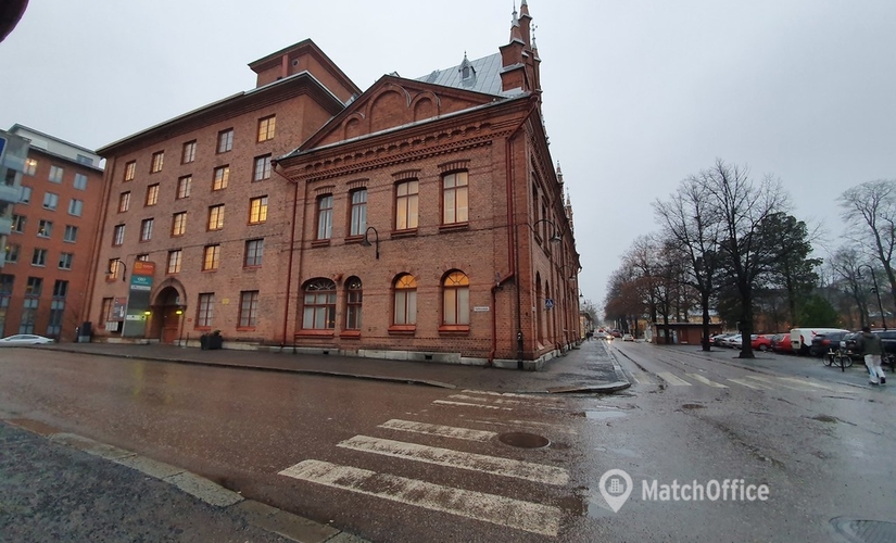 Toimisto Polttimonkatu 4 33210 Tampere