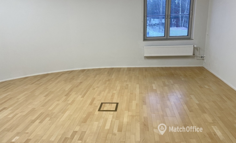 Toimisto Kurjenkellontie 5 02270 Espoo