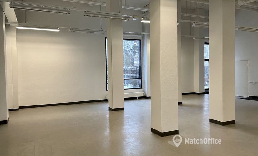 Liiketila Kivensilmänkuja 1 00920 Helsinki