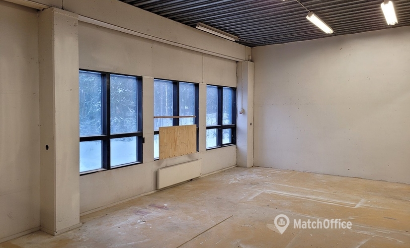 Varasto / tuotantotila Valuraudantie 9-13 00700 Helsinki