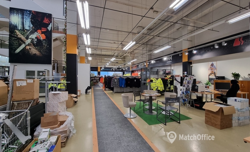 1000 m² Commercial warehouse for rent in Vantaa, Niittytie 13 (01300) - 4 | MatchOffice