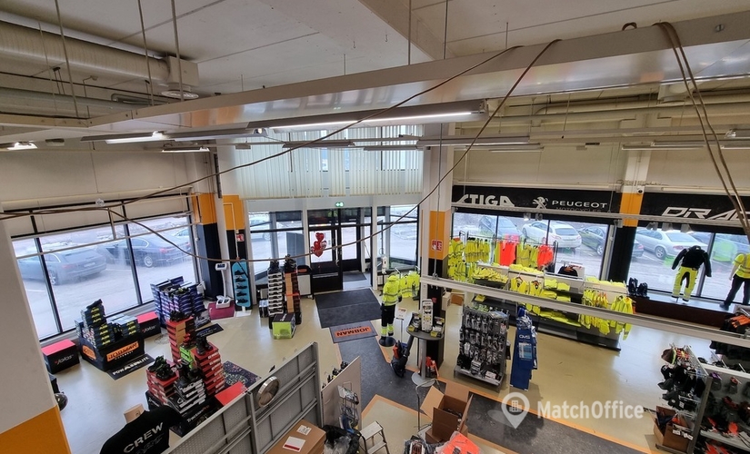 1000 m² Warehouse space up for rent in Vantaa, Niittytie 13 (01300) - 2 | MatchOffice.com