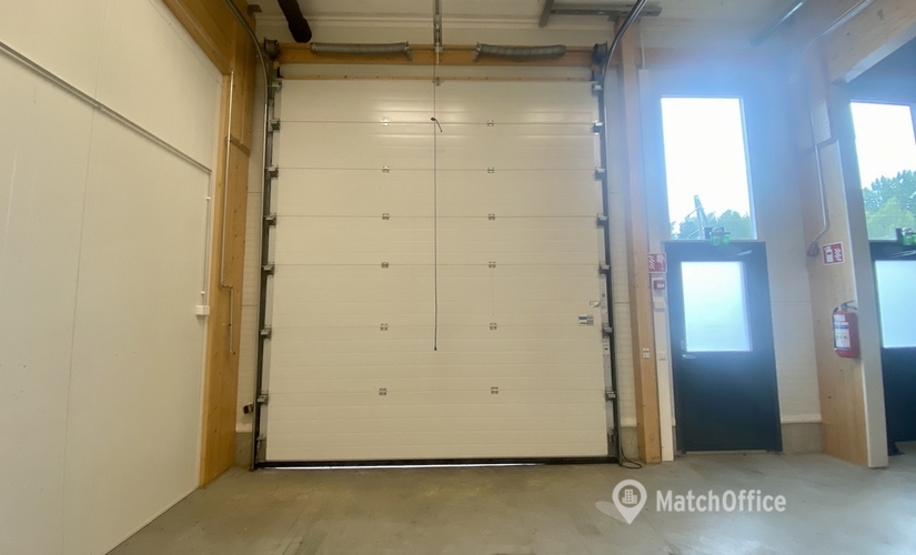 98 m² Warehouse space up for rent in Espoo, Koskelonkuja 1 (02920) - 2 | MatchOffice