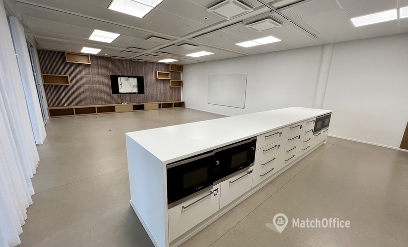 Toimisto Karvaamokuja 2 A 00380 Helsinki