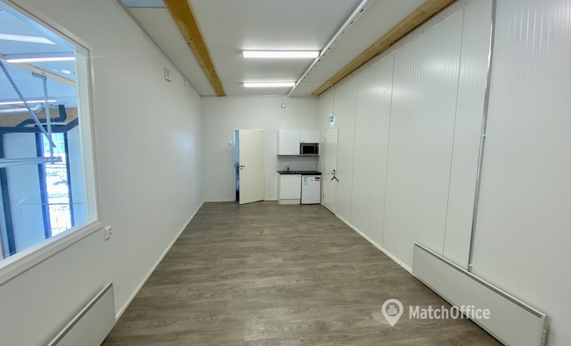 Varasto / tuotantotila Satukukanpolku 5 04430 Järvenpää