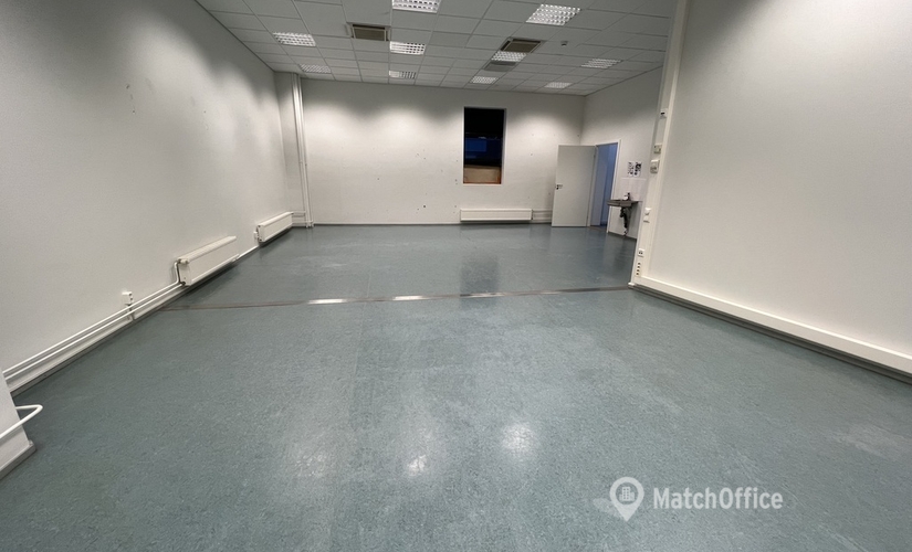 129 m² Store for rent in Helsinki, Valimotie 1 (00380) - 3 | MatchOffice.com