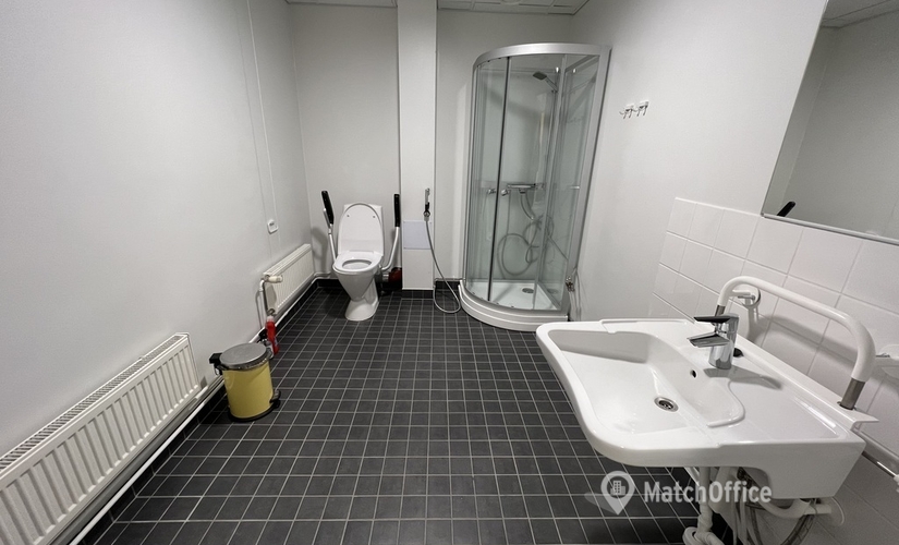 129 m² Store for rent in Helsinki, Valimotie 1 (00380) - 5 | MatchOffice