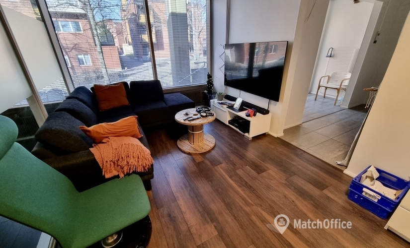 Liiketila Esterinportti 2 00240 Helsinki