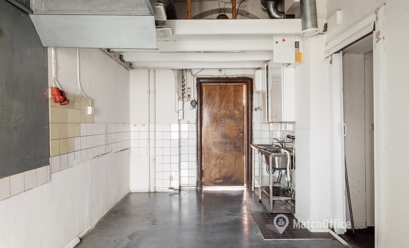 Liiketila Uudenmaankatu 2 00120 Helsinki