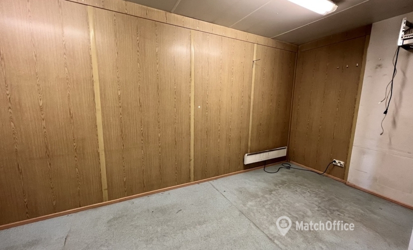 1442 m² Warehouse for rent in Tampere, Etu-Hankkion katu 1 (33700) - 4 | MatchOffice