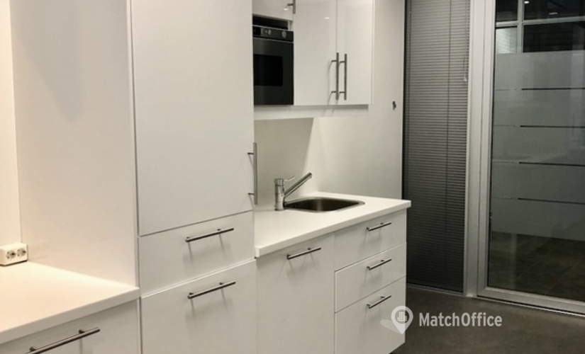 Toimisto Tammasaarenlaituri 3 00180 Helsinki