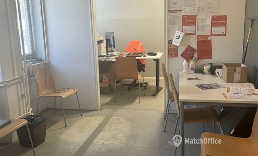 Varasto / tuotantotila Vellikellontie 4 00410 Helsinki