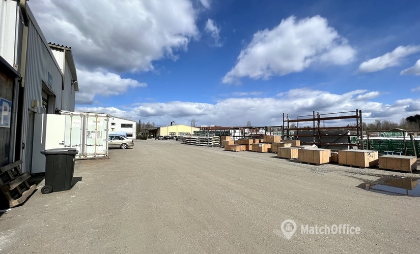 681 m² Warehouse for rent in Tampere, Etu-Hankkion katu 1 (33700) - 0 | MatchOffice.com