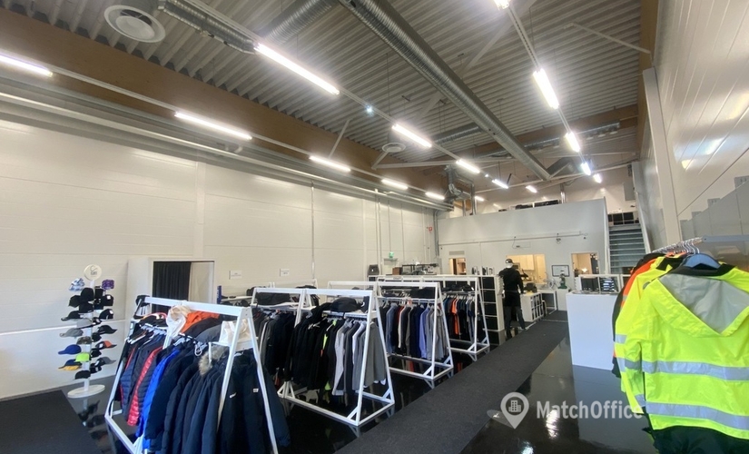 Liiketila Kallisenhaara 2 90400 Oulu