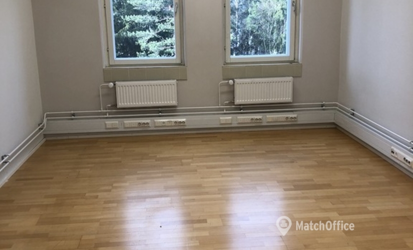 Toimisto Kurjenkellontie 5 02270 Espoo