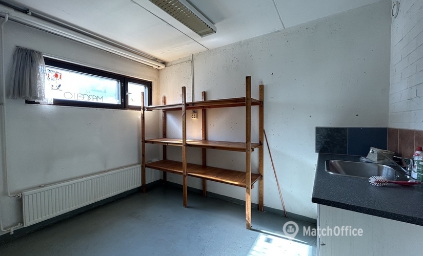 Varasto / tuotantotila Alakartanontie 7 D 37 02360 Espoo