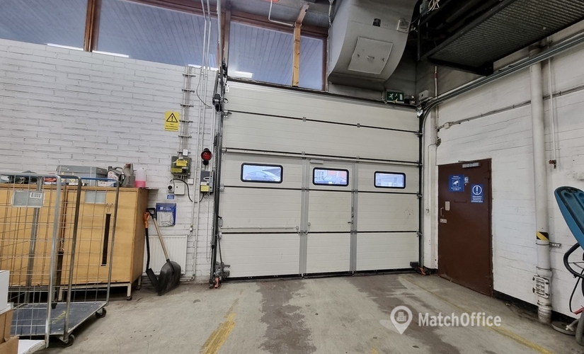 Varasto / tuotantotila Hankasuontie 3 00390 Helsinki