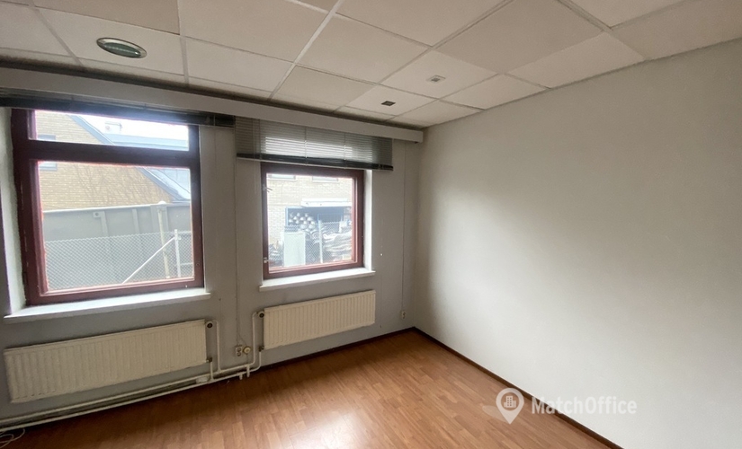 Varasto / tuotantotila Sahaajankatu 11 00880 Helsinki