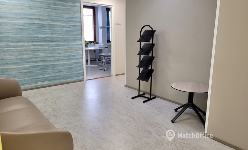 Toimisto Kasarmikatu 4 13100 Hämeenlinna