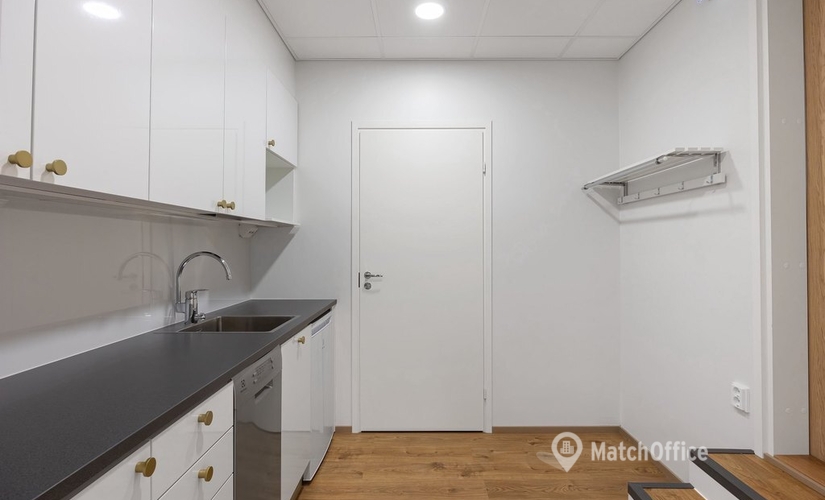94 m² Commercial shop for rent in Tampere, Tesoman valtatie 37 (33310) - 4 | MatchOffice